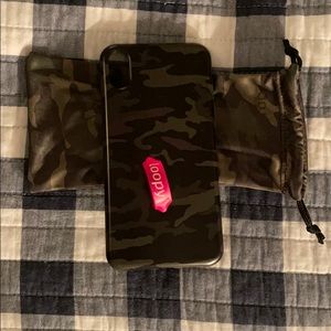 iPhone XS Max loopy case